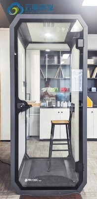 Stand de reuniones de oficina de un solo asiento con escritorio de computadora para trabajo privado Pod de oficina de cabina silenciosa inalámbrica móvil