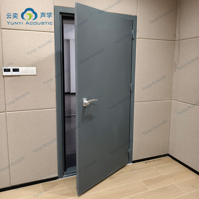 Puerta insonorizada para viviendas con peso ≤ 105 kg y alto aislamiento acústico