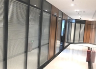 Pared de división fija de la altura de la oficina de vidrio de división de la oficina llena de la pared con las persianas